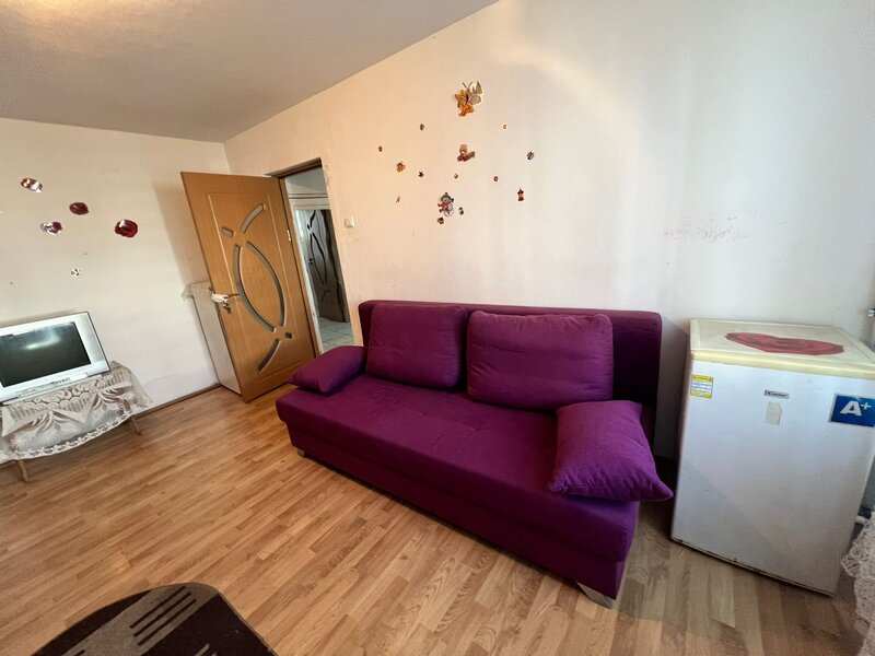 Pantelimon, Delfinului, 2 camere decomandat