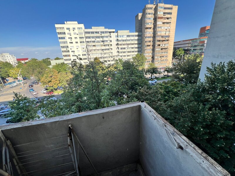 Pantelimon, Delfinului, 2 camere decomandat